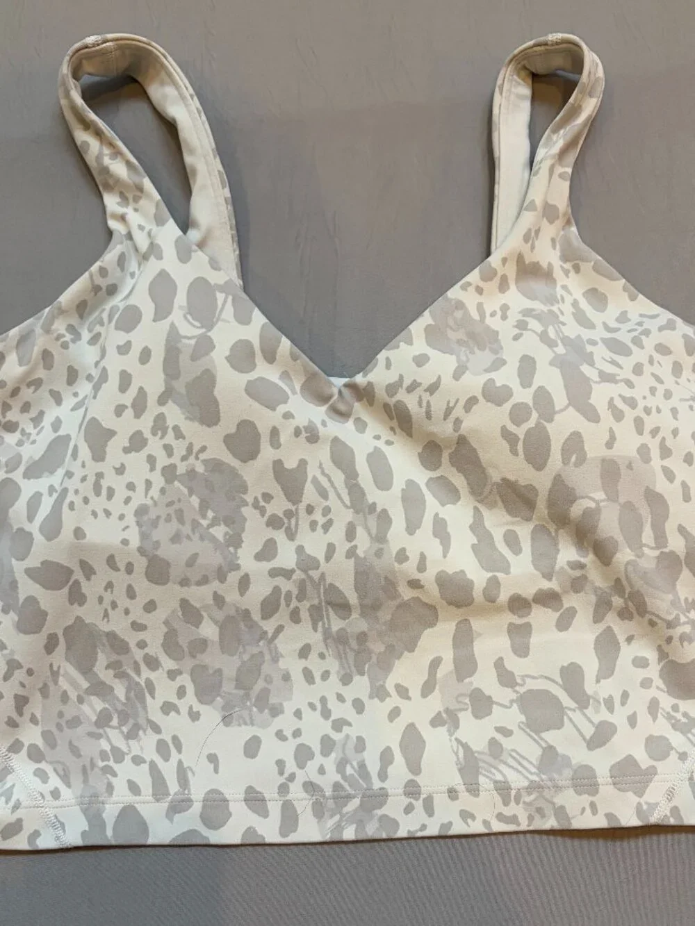 lululemon sports bra, size 6